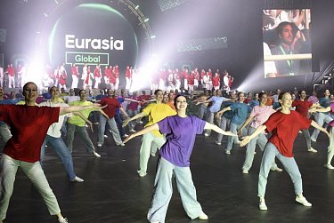 Молодежь со всего мира в Оренбурге!